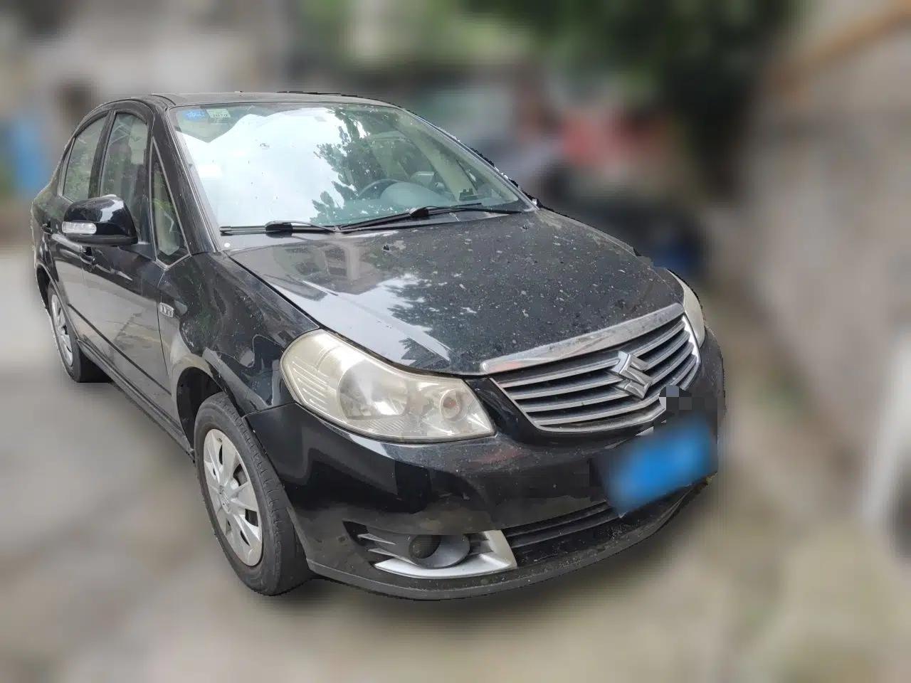 Suzuki SX4 S-Cross 2011 1.6L Manual Comfort Version — миниатюра 3