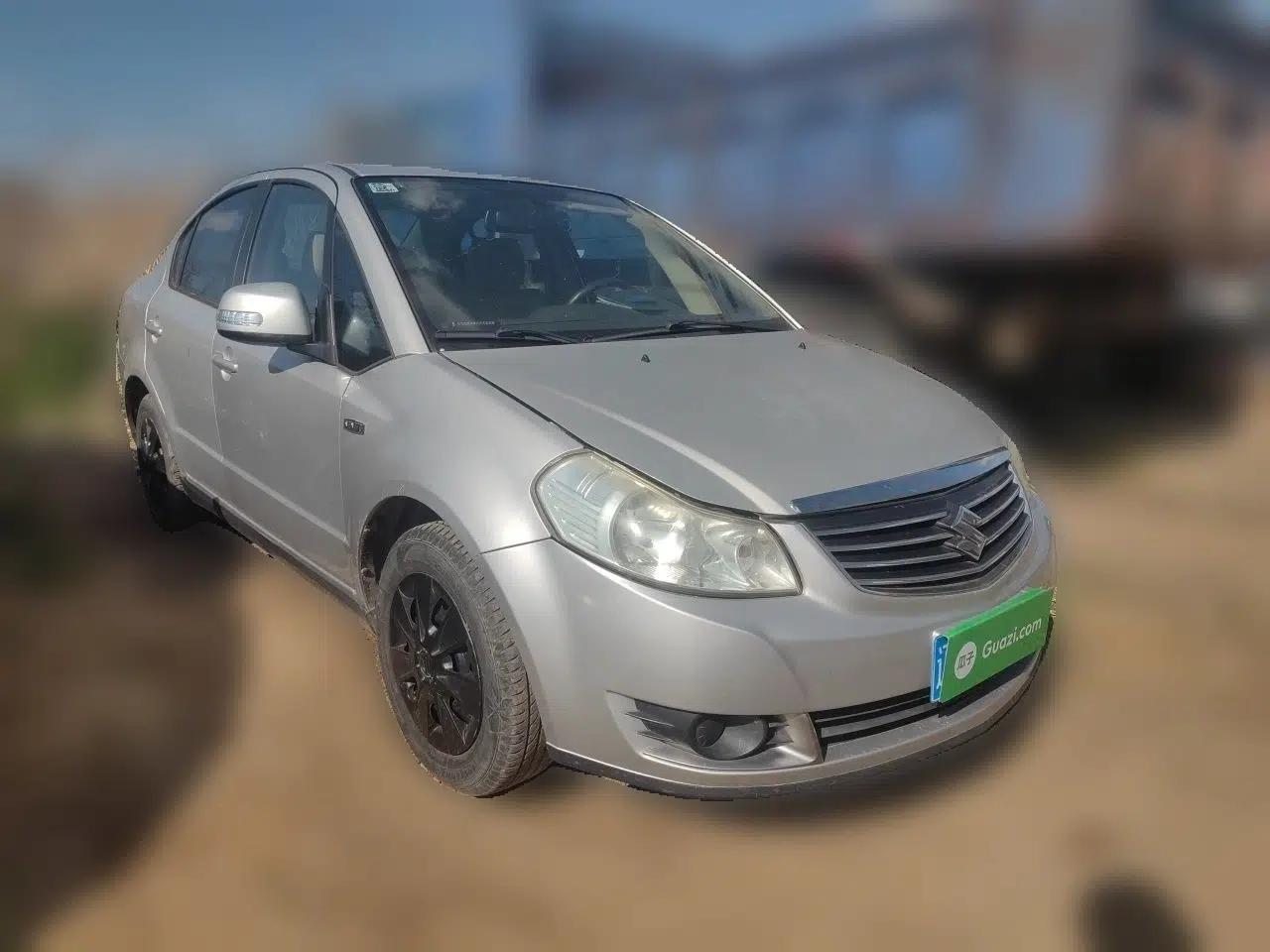 Suzuki SX4 S-Cross 2011 1.6L Manual Comfort Version — миниатюра 3