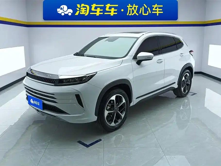 2022 Exeed Chasing the Wind Versailles Edition 1.6T DCT Rising Wind Edition — миниатюра 1
