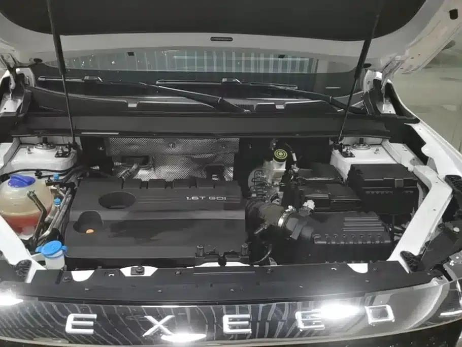 2022 Exeed Chasing the Wind Versailles Edition 1.6T DCT Rising Wind Edition — миниатюра 10