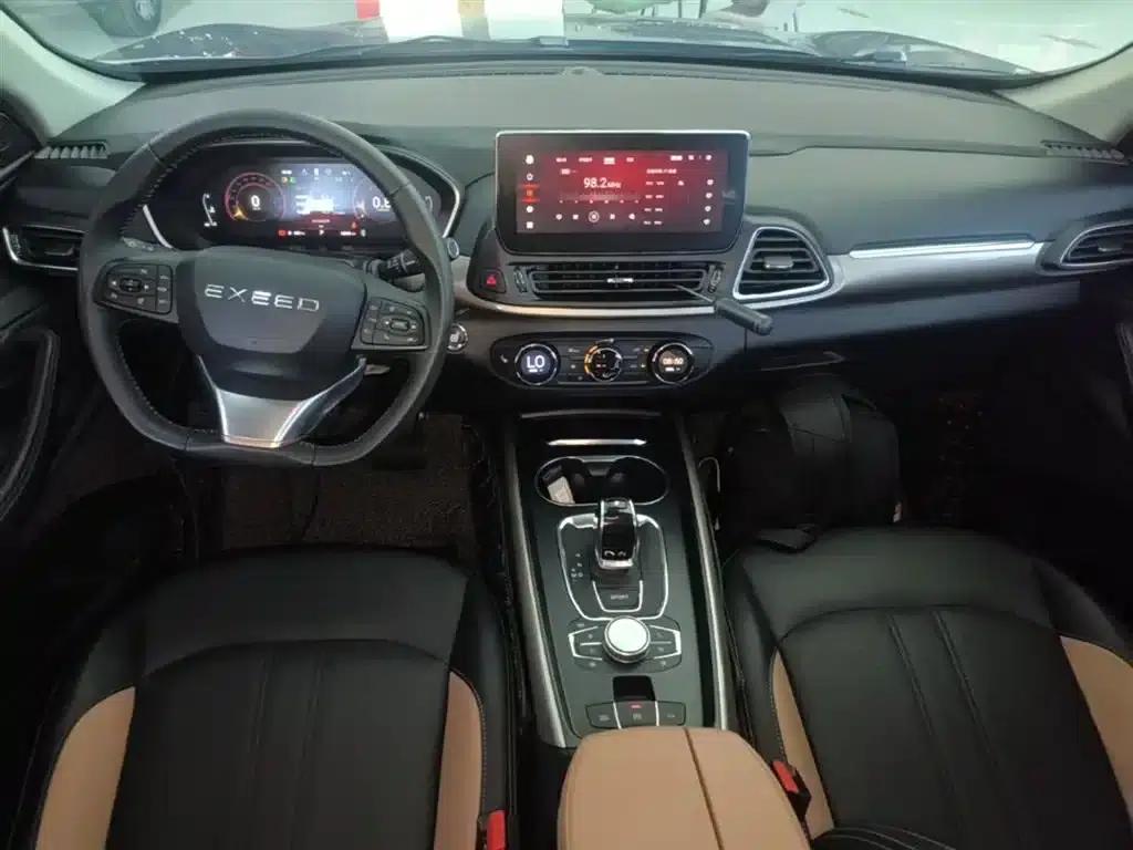 Exeed TX 2021 Classic Edition 1.6T 2WD Star Style Edition — миниатюра 10