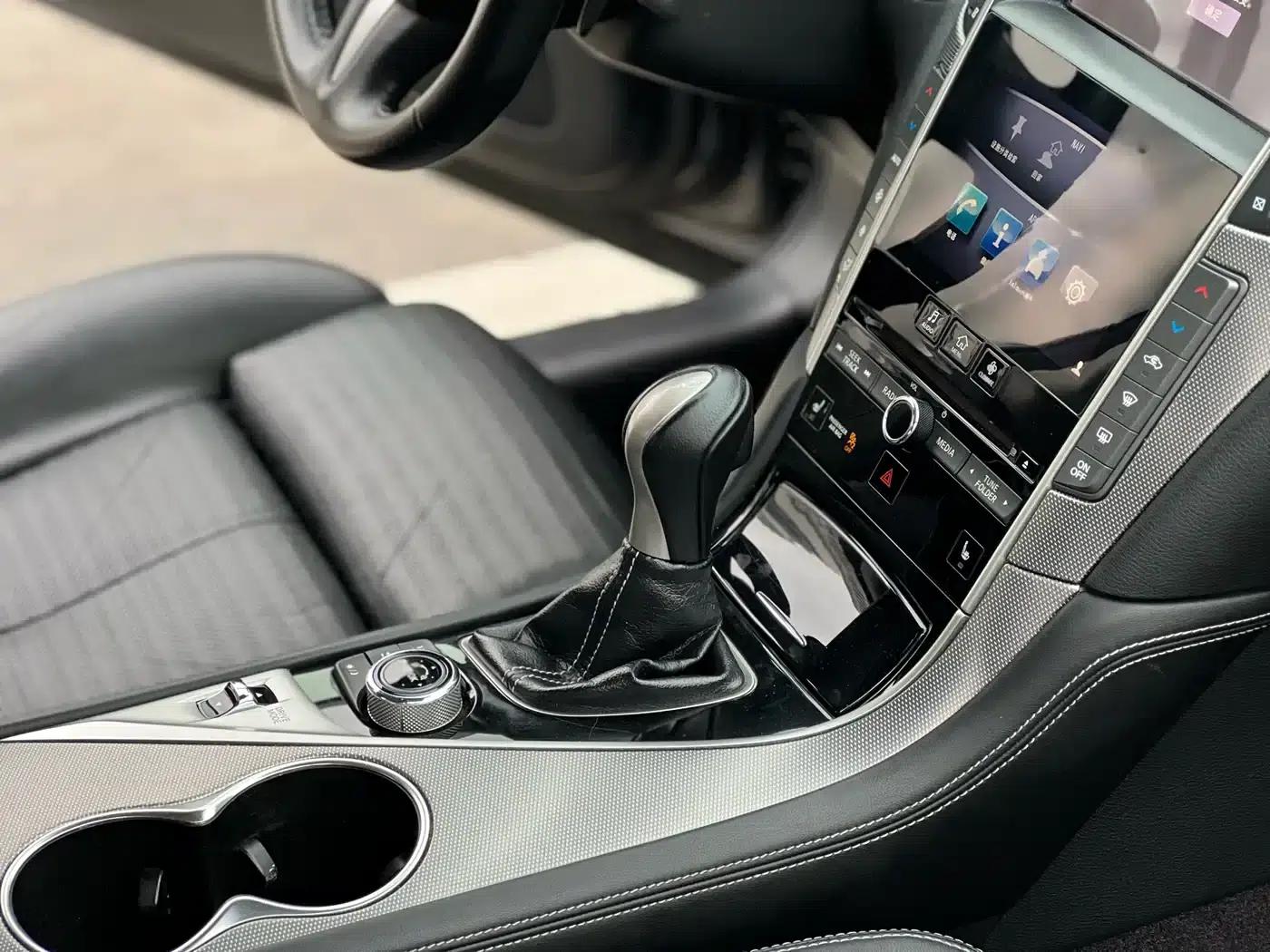 Infiniti Q50 2014 3.7L Luxury Sport Edition — миниатюра 7