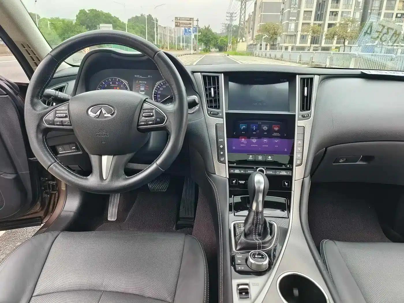 Infiniti Q50 2014 3.7L Comfort Edition — миниатюра 5