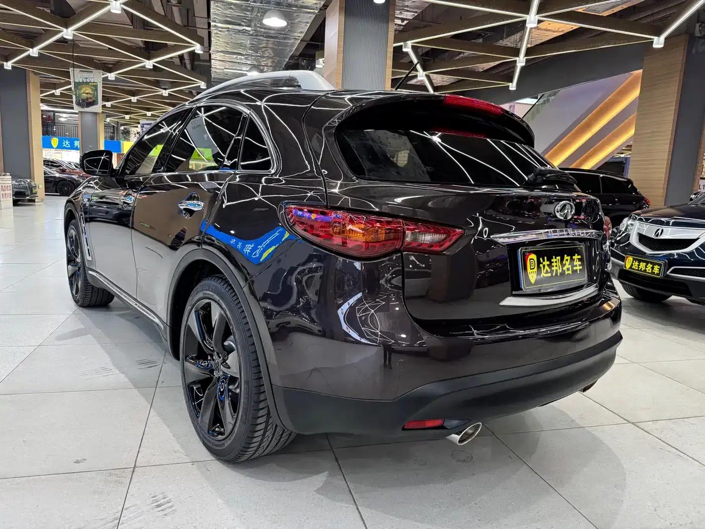 Infiniti QX70 2013 3.7L Super Edition — миниатюра 16
