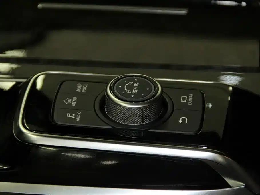 Infiniti QX80 2022 5.6L Canadian Spec — миниатюра 25