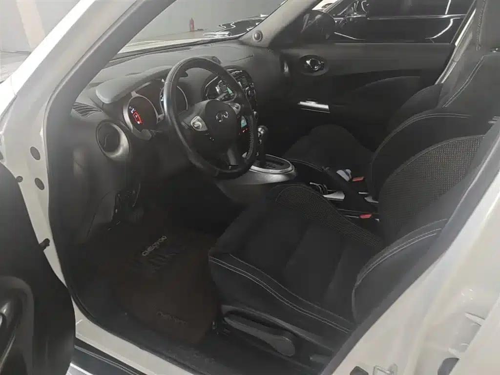 Infiniti ESQ 2014 1.6L Sporty Edition — миниатюра 15