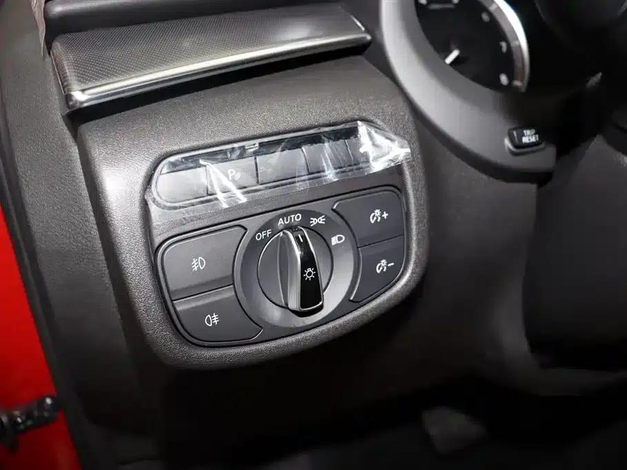 Infiniti QX55 2022 2.0T AWD Dynamic Edition — миниатюра 11