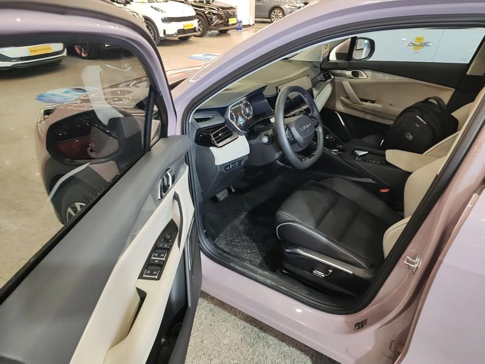 Lynk & Co 06 EM-P 2023 1.5T Remix PHEV Shero — миниатюра 19