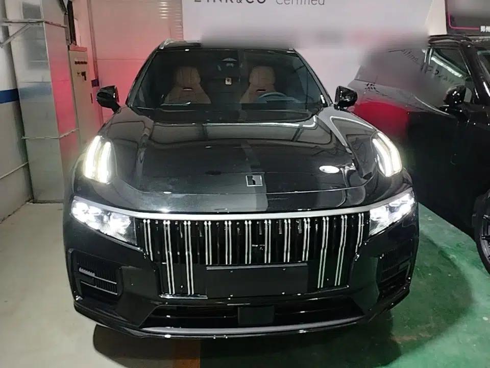 Lynk & Co 09 2024 2.0T Four-Wheel Drive Sport Edition Five Seats — миниатюра 2