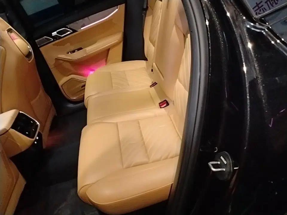 Lynk & Co 09 2024 2.0T Four-Wheel Drive Sport Edition Five Seats — миниатюра 20