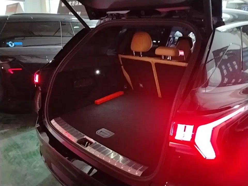 Lynk & Co 09 2024 2.0T Four-Wheel Drive Sport Edition Five Seats — миниатюра 22