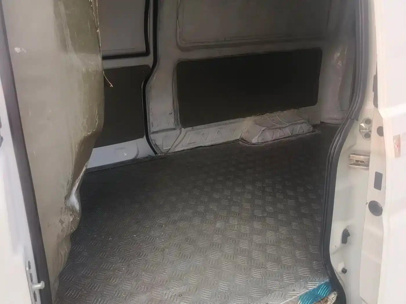 Remote E5 2019 E5L Pure Electric Van - Guoxuan 39.9kWh — миниатюра 9