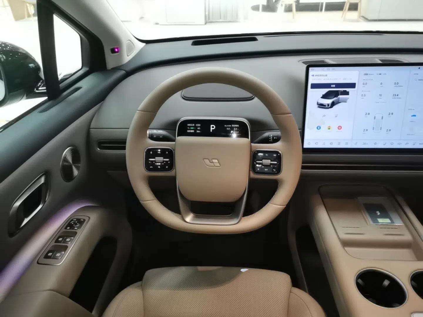 Li Auto i8 2025 Model Standard Version — миниатюра 14