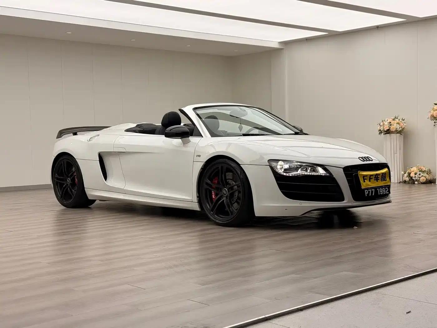 2011 Audi R8 Spyder 5.2 FSI quattro — миниатюра 3