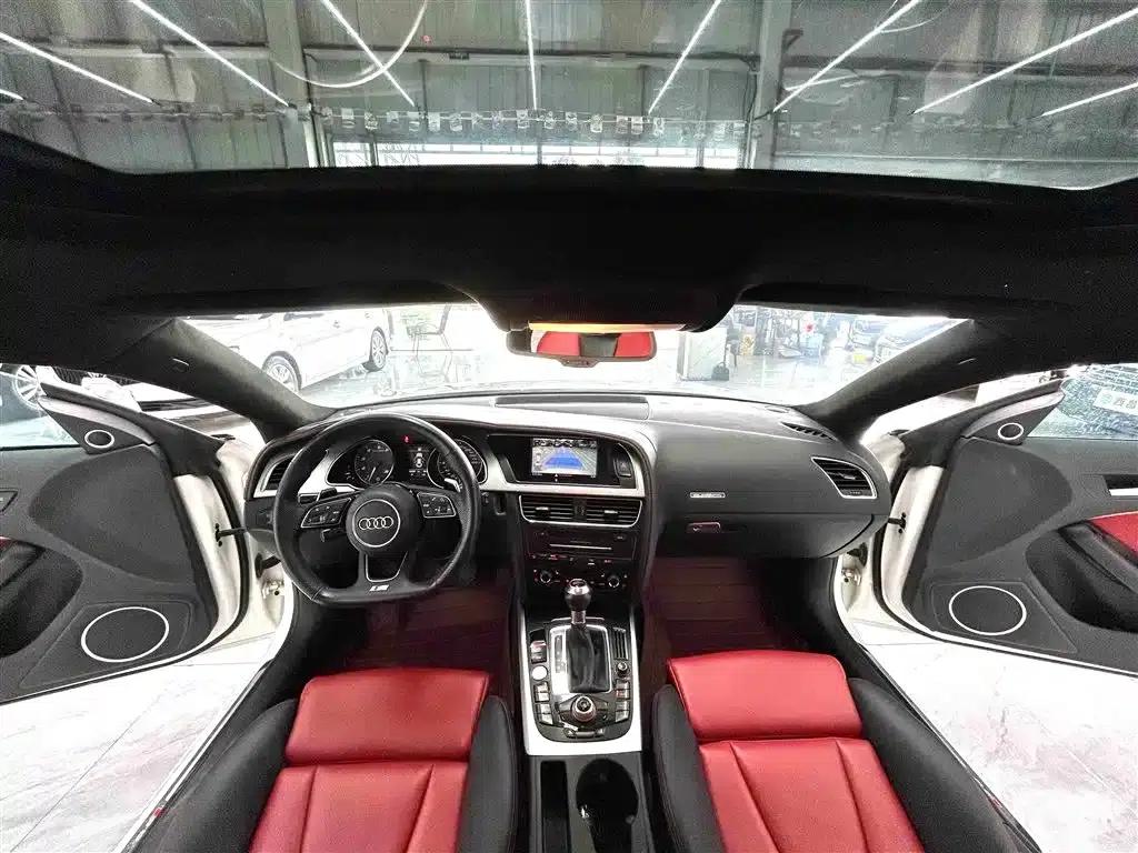 2012 Audi S5 3.0T Sportback — миниатюра 5