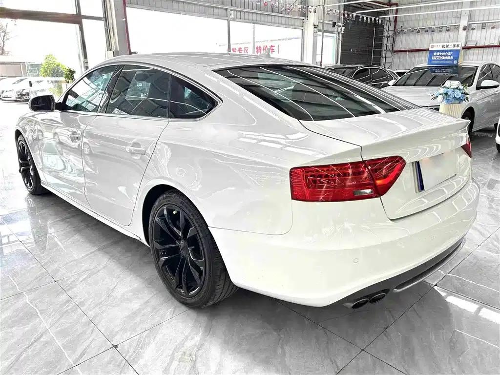 2012 Audi S5 3.0T Sportback — миниатюра 10