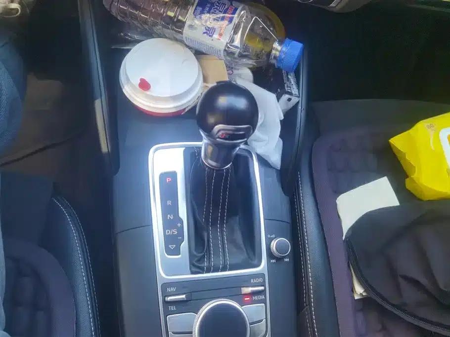 Audi S3 2015 Model S3 2.0T Limousine — миниатюра 16