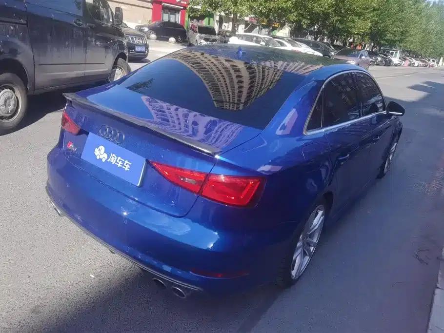 Audi S3 2015 Model S3 2.0T Limousine — миниатюра 3