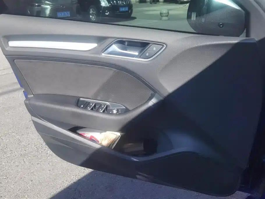 Audi S3 2015 Model S3 2.0T Limousine — миниатюра 7