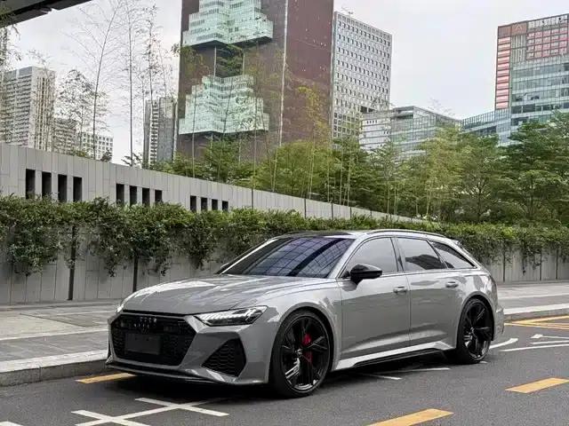 2021 Audi RS 6 RS 6 4.0T Avant Premium Edition