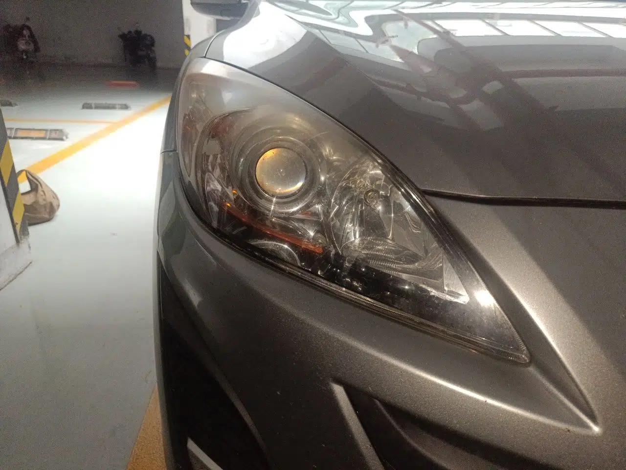 Mazda 3 2013 Sedan 1.6L Automatic Elite Model — миниатюра 7
