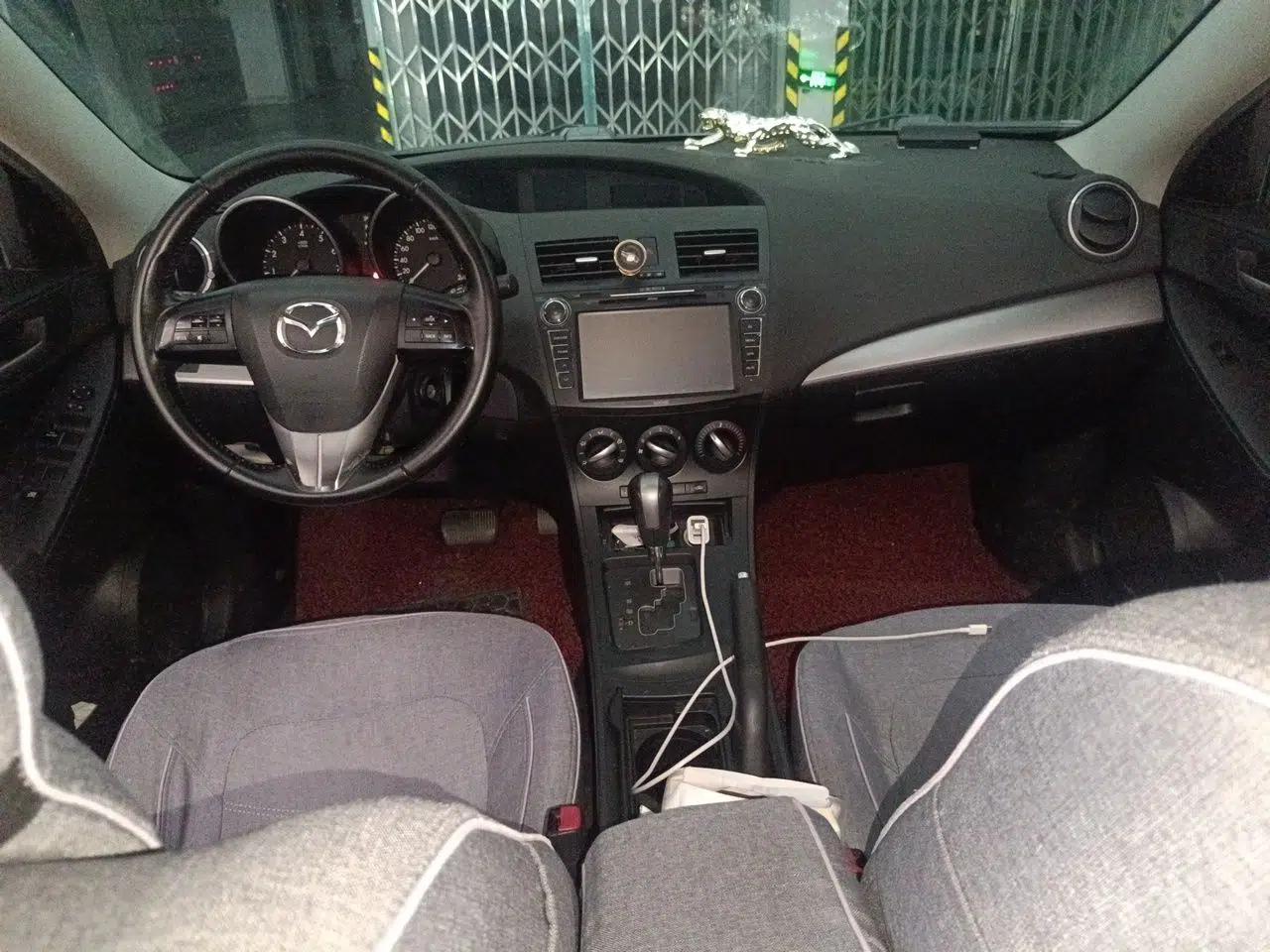 Mazda 3 2013 Sedan 1.6L Automatic Elite Model — миниатюра 10