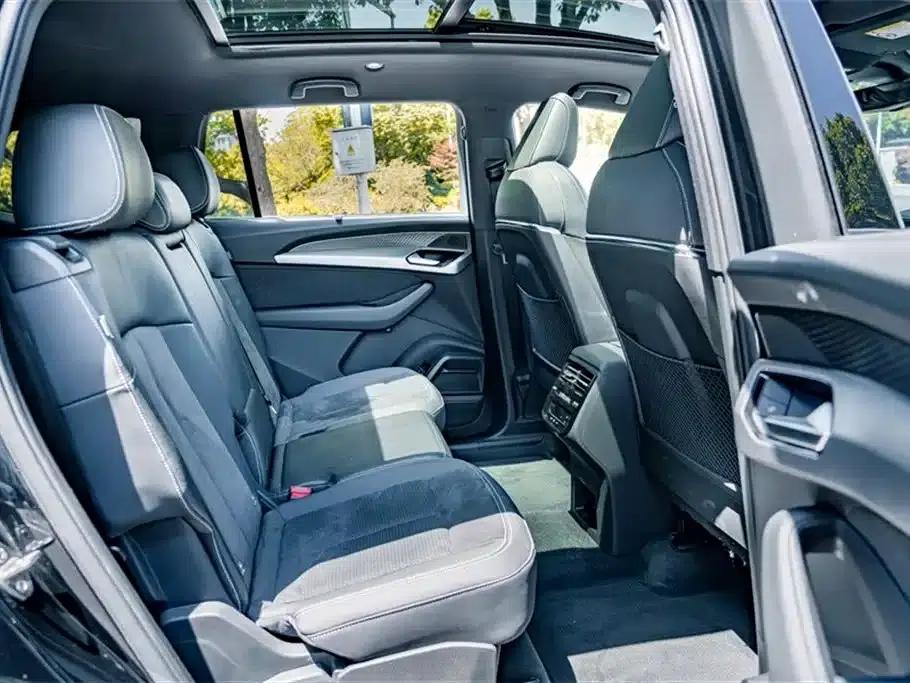 Audi Q6 2023 45 TFSI quattro Qiyun Edition Flying Rider Package — миниатюра 21