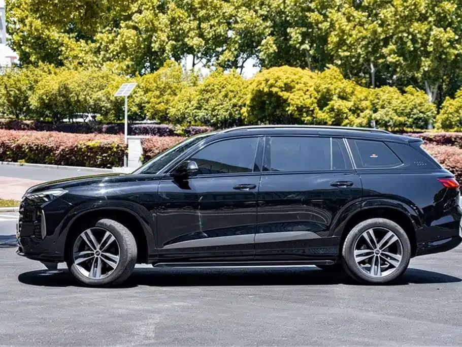 Audi Q6 2023 45 TFSI quattro Qiyun Edition Flying Rider Package — миниатюра 6