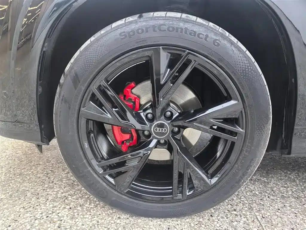 Audi Q6 2023 45 TFSI quattro Black Edition — миниатюра 14
