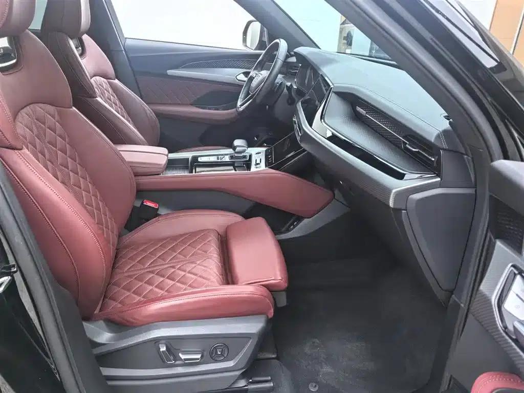Audi Q6 2023 45 TFSI quattro Black Edition — миниатюра 16