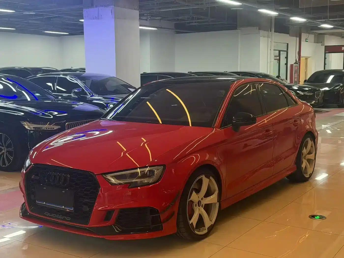 Audi RS 3 2017 RS 3 2.5T Limousine — миниатюра 1