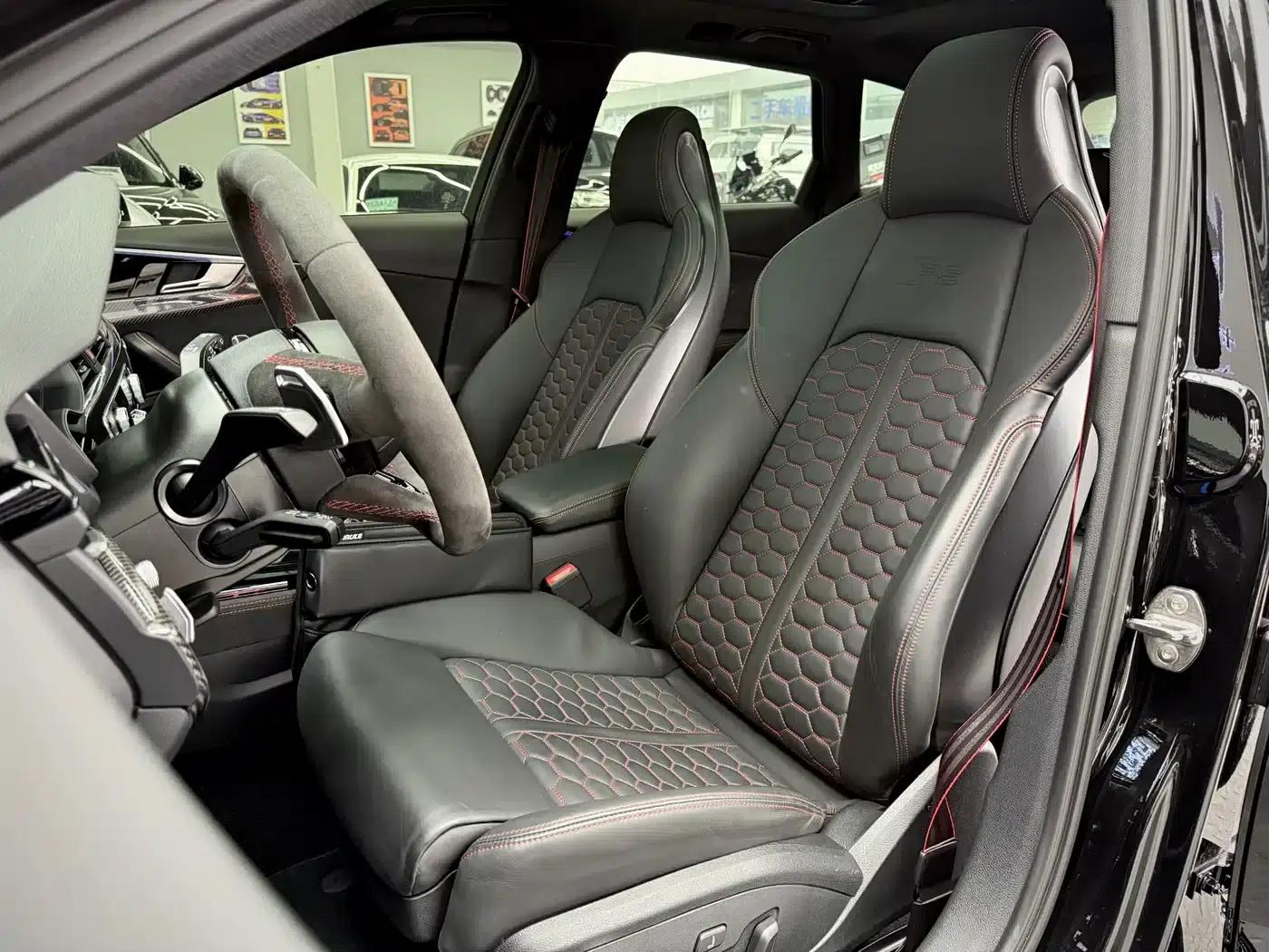 2024 Audi RS 4 RS4 Avant Sport Edition — миниатюра 12
