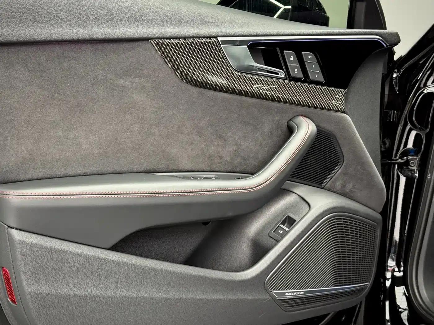 2024 Audi RS 4 RS4 Avant Sport Edition — миниатюра 17