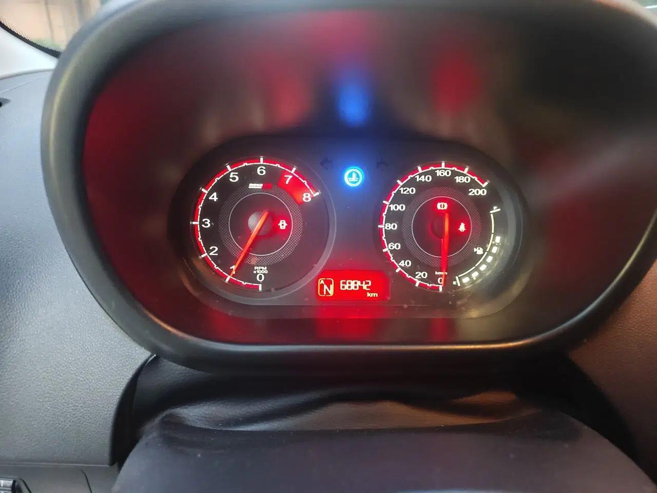 MG 3 2014 1.3L AMT Comfort Edition — миниатюра 12