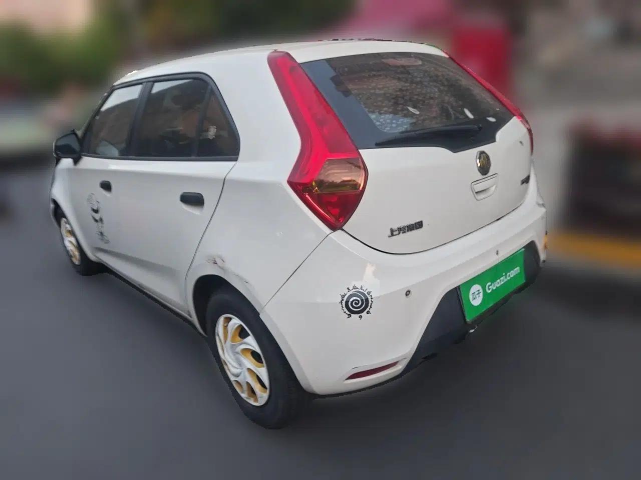 MG 3 2014 1.3L AMT Comfort Edition — миниатюра 4