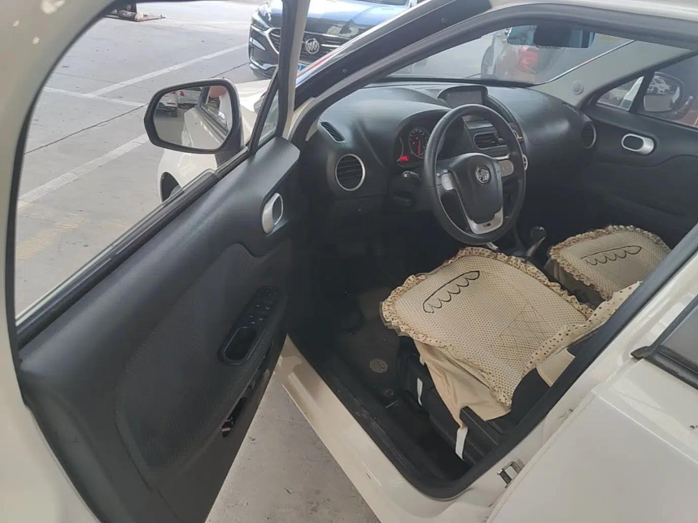 MG 3 2014 1.5L AMT Elite Edition — миниатюра 19