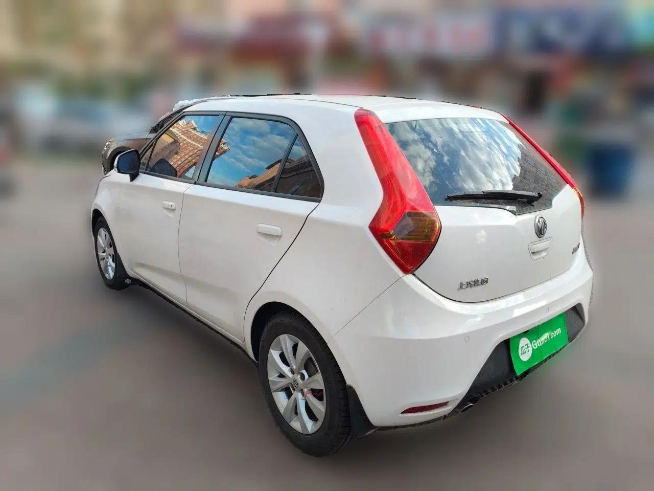 MG 3 2013 1.5L AMT Elite Edition — миниатюра 4