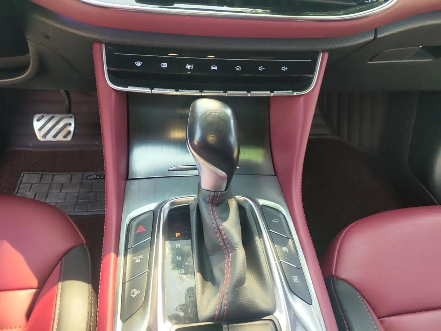 MG HS 2018 30T Automatic All-Wheel Drive Trophy Hormone-Infused Version China V Standard — миниатюра 17