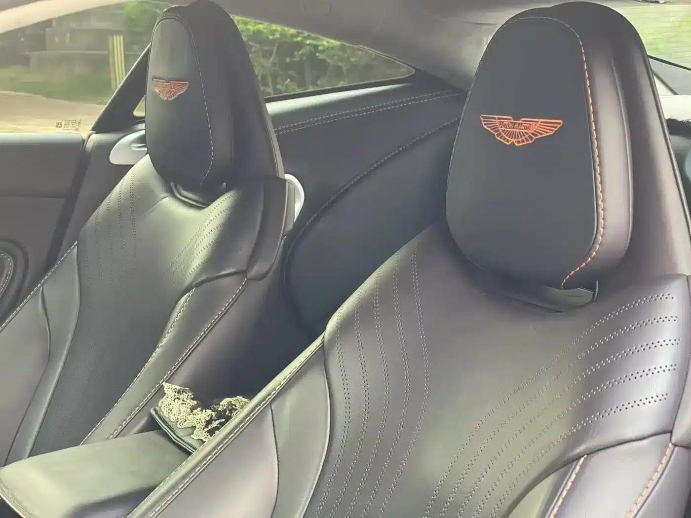 Aston Martin DB11 2019 4.0T V8 Coupe — миниатюра 4