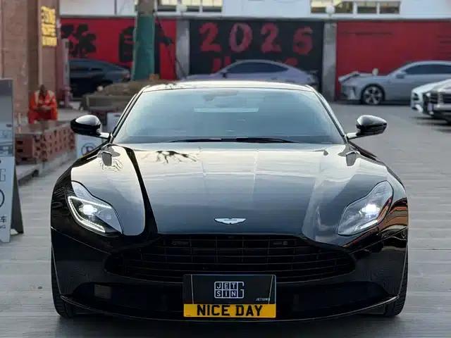 Aston Martin DB11 2019 4.0T V8 Coupe