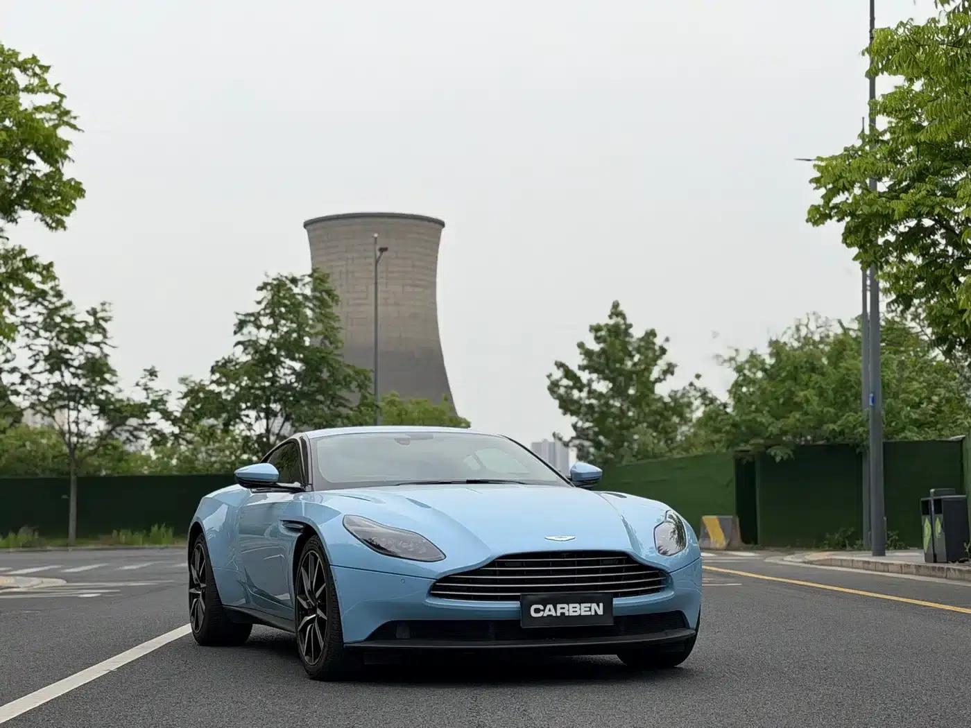 Aston Martin DB11 2019 4.0T V8 Coupe — миниатюра 2