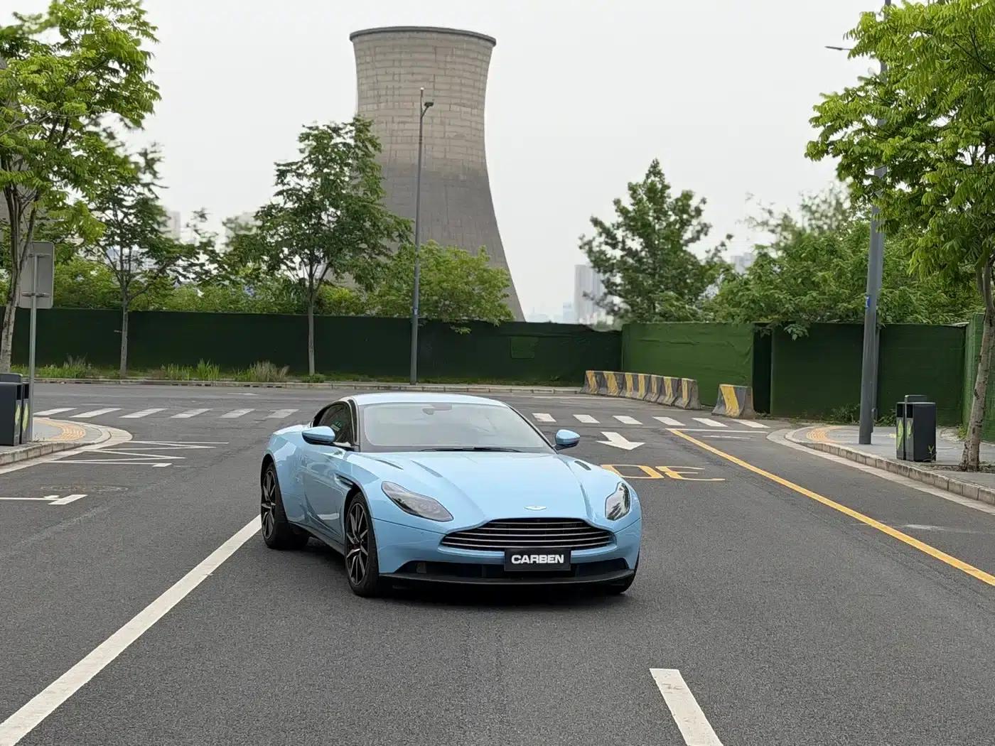 Aston Martin DB11 2019 4.0T V8 Coupe — миниатюра 5