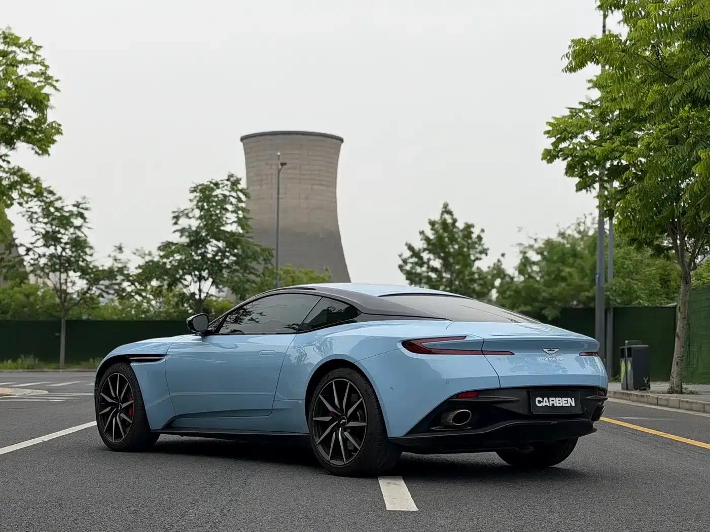 Aston Martin DB11 2019 4.0T V8 Coupe — миниатюра 6