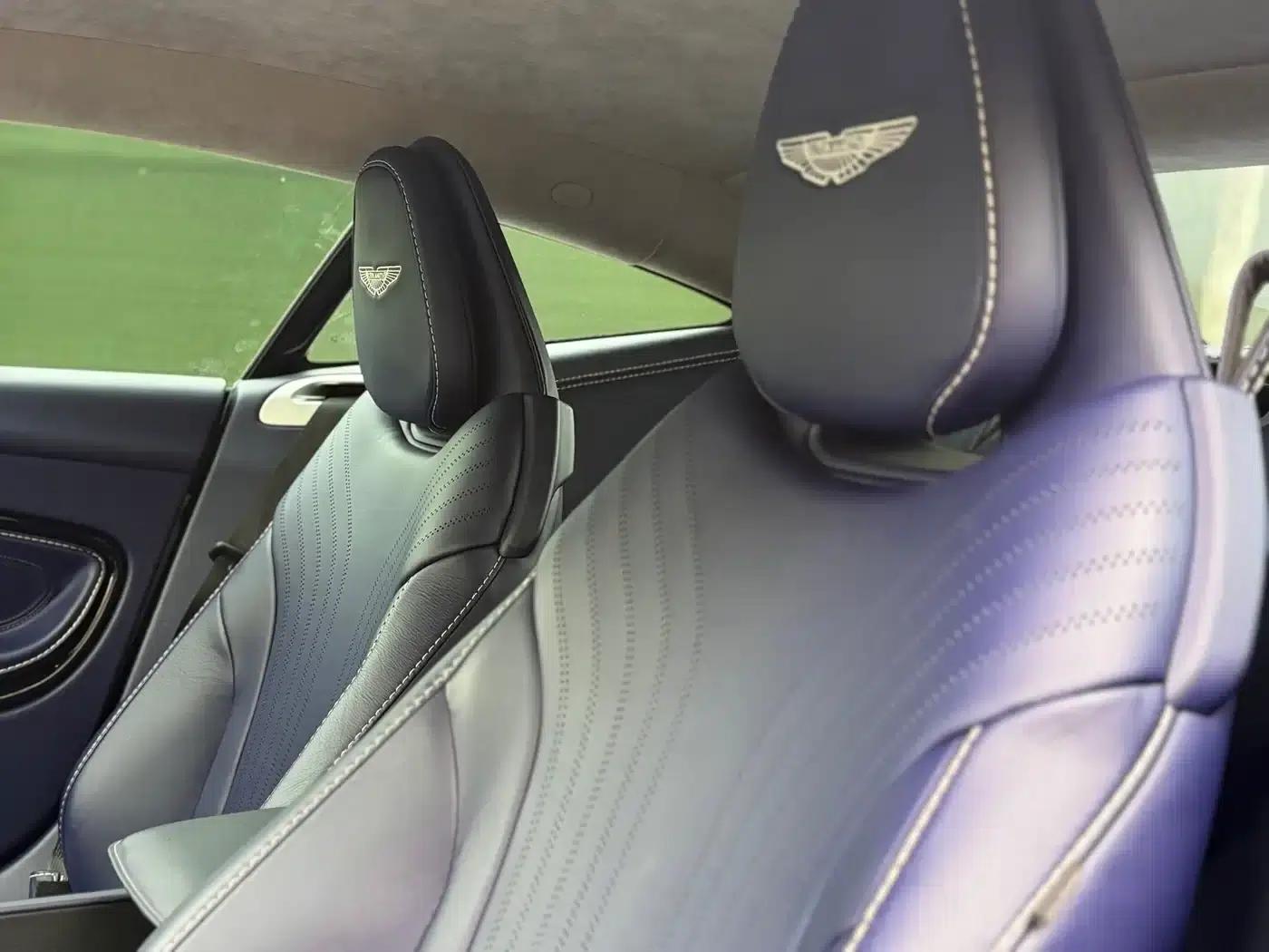 Aston Martin DB11 2019 4.0T V8 Coupe — миниатюра 10
