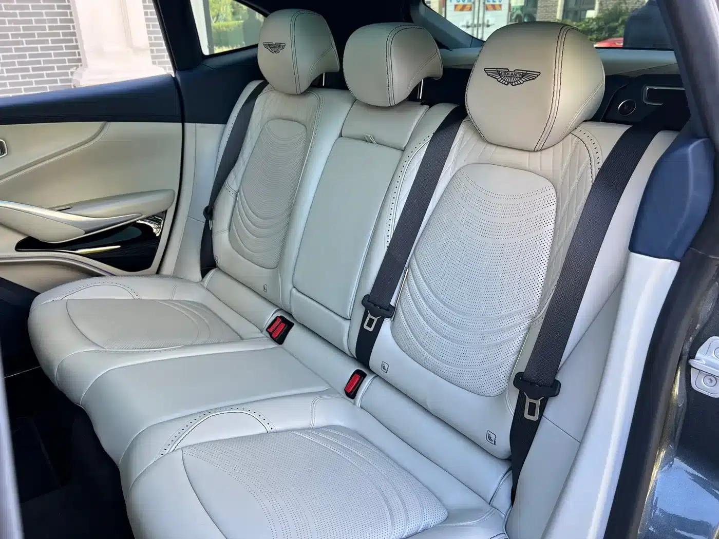 2023 Aston Martin DBX 4.0T V8 — миниатюра 16