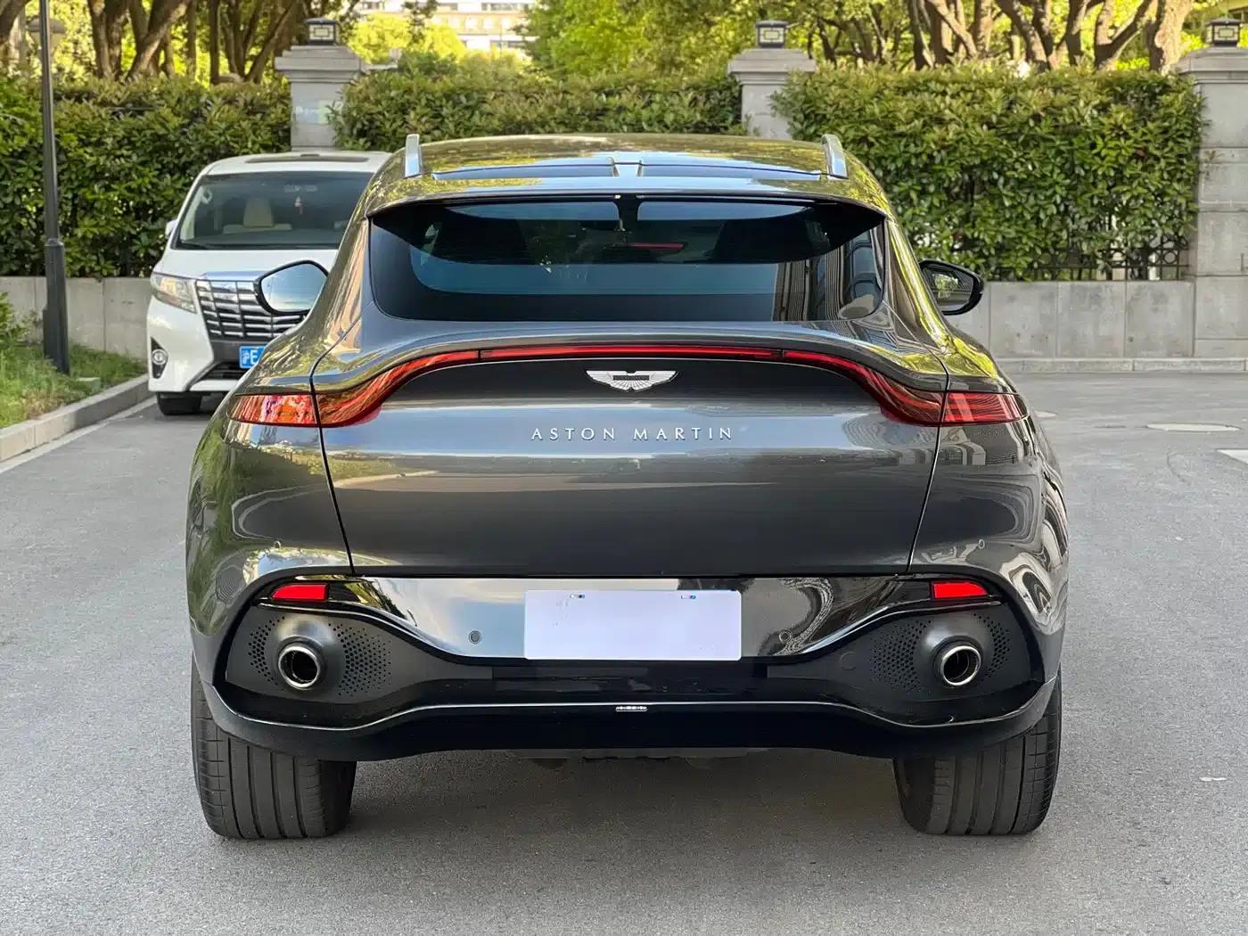 2023 Aston Martin DBX 4.0T V8 — миниатюра 5