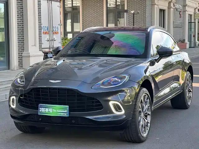 2023 Aston Martin DBX 4.0T V8