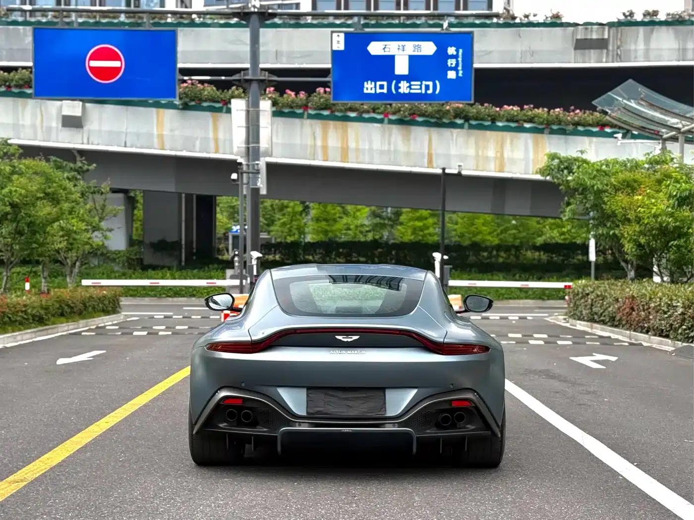 2018 V8 Vantage 4.0T V8 Coupe — миниатюра 8