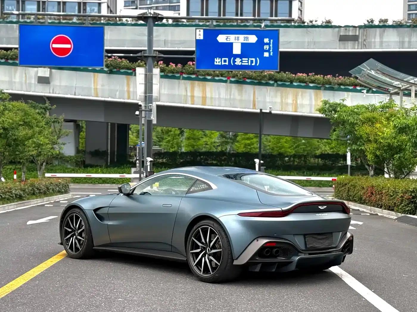 2018 V8 Vantage 4.0T V8 Coupe — миниатюра 9