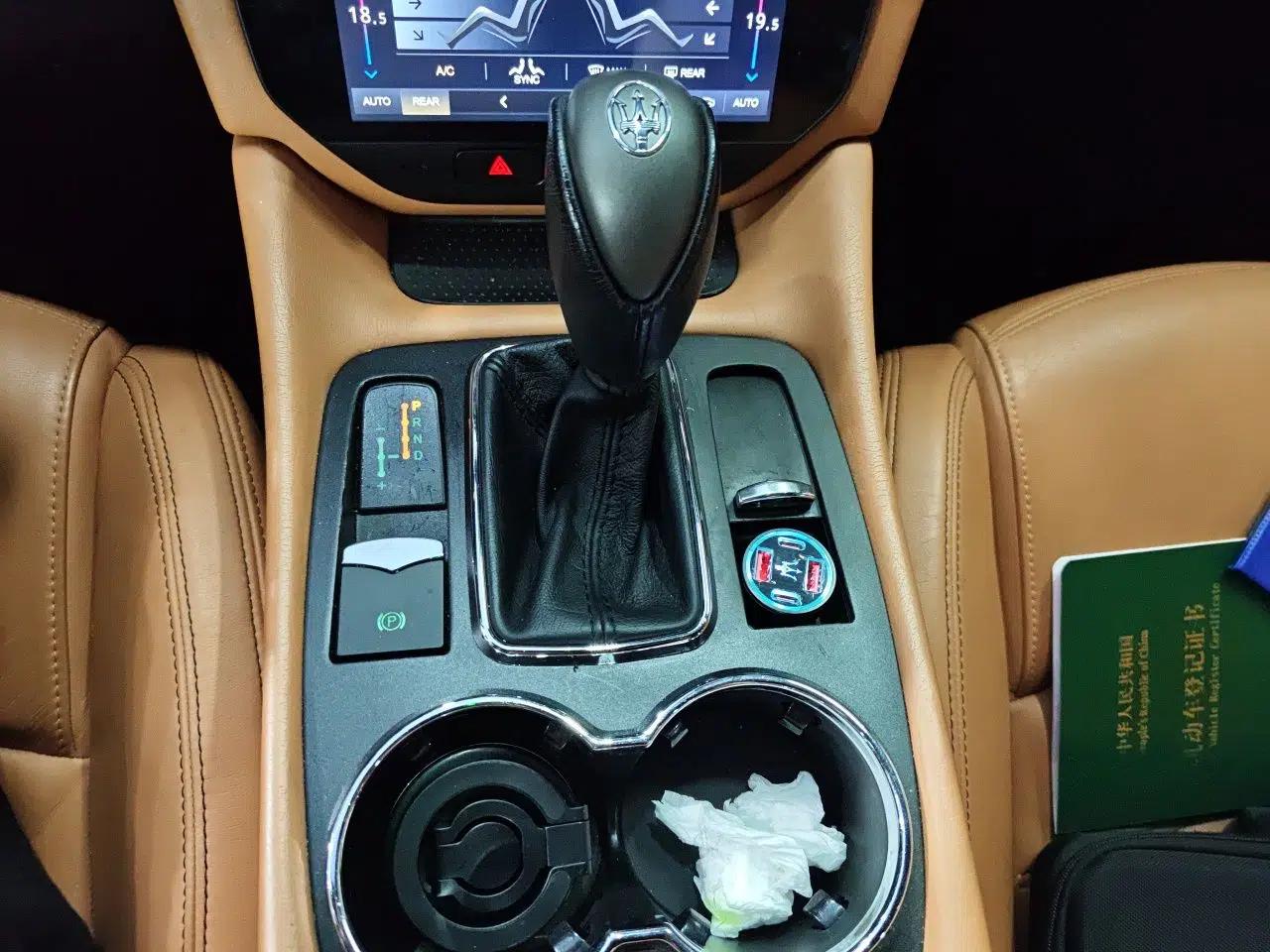 Maserati GranTurismo 2013 4.7L Sport Automatic — миниатюра 15
